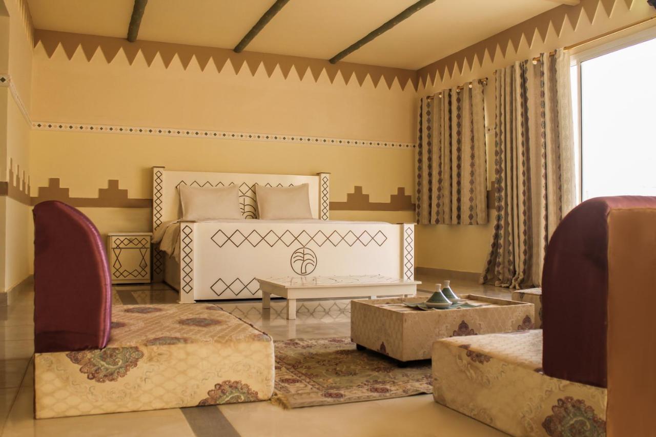 Отель Golden Palm Oasis Fulayj al Masha'ikh Экстерьер фото
