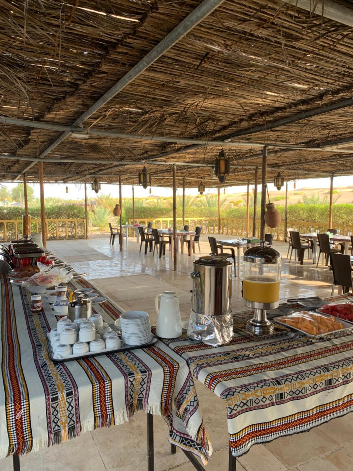 Отель Golden Palm Oasis Fulayj al Masha'ikh Экстерьер фото