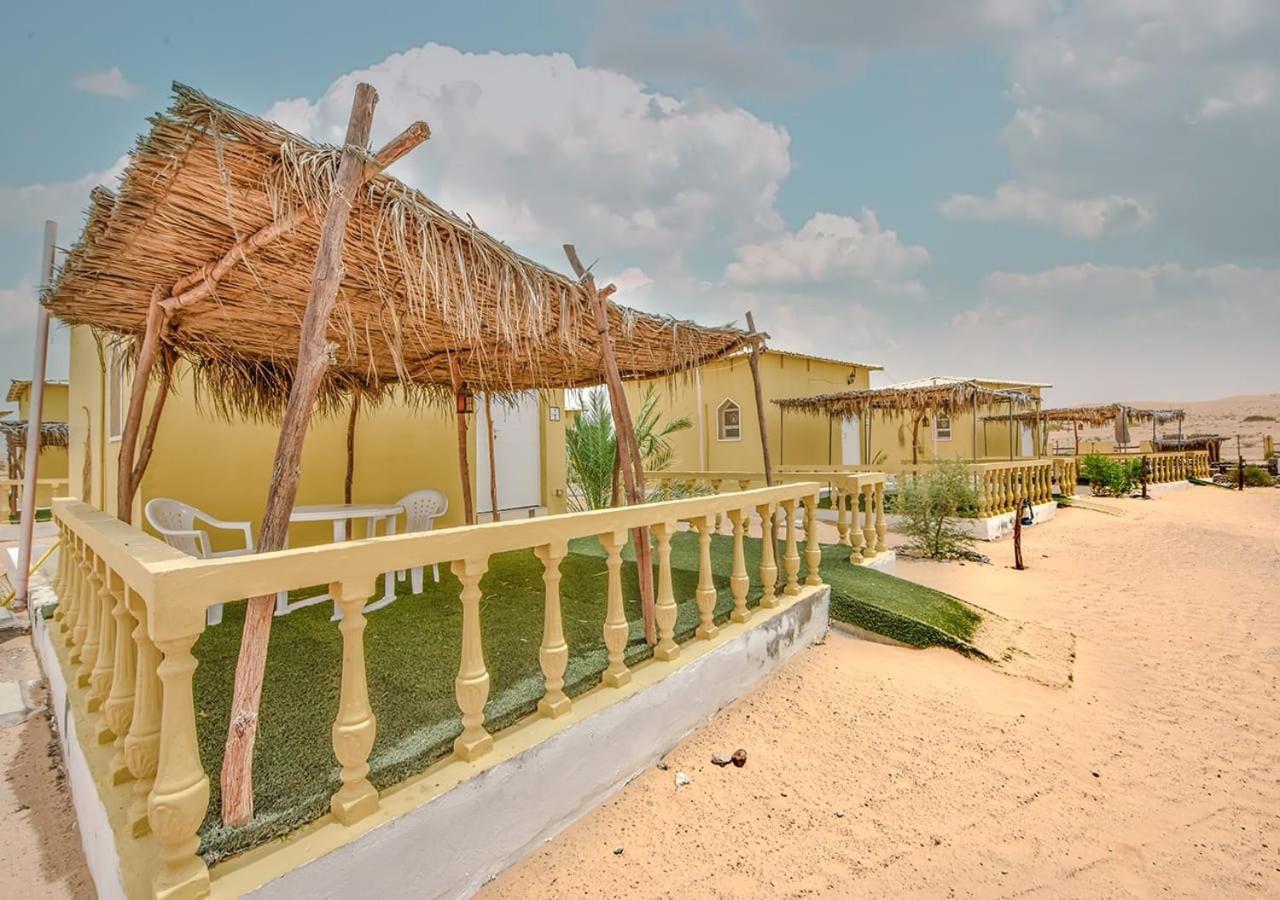 Отель Golden Palm Oasis Fulayj al Masha'ikh Экстерьер фото