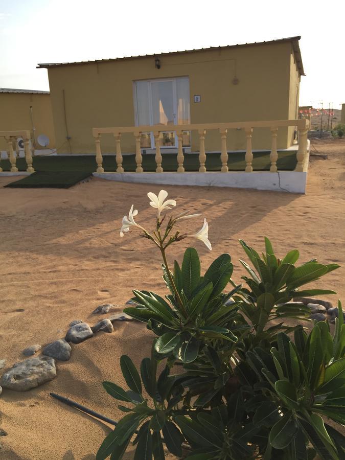Отель Golden Palm Oasis Fulayj al Masha'ikh Экстерьер фото