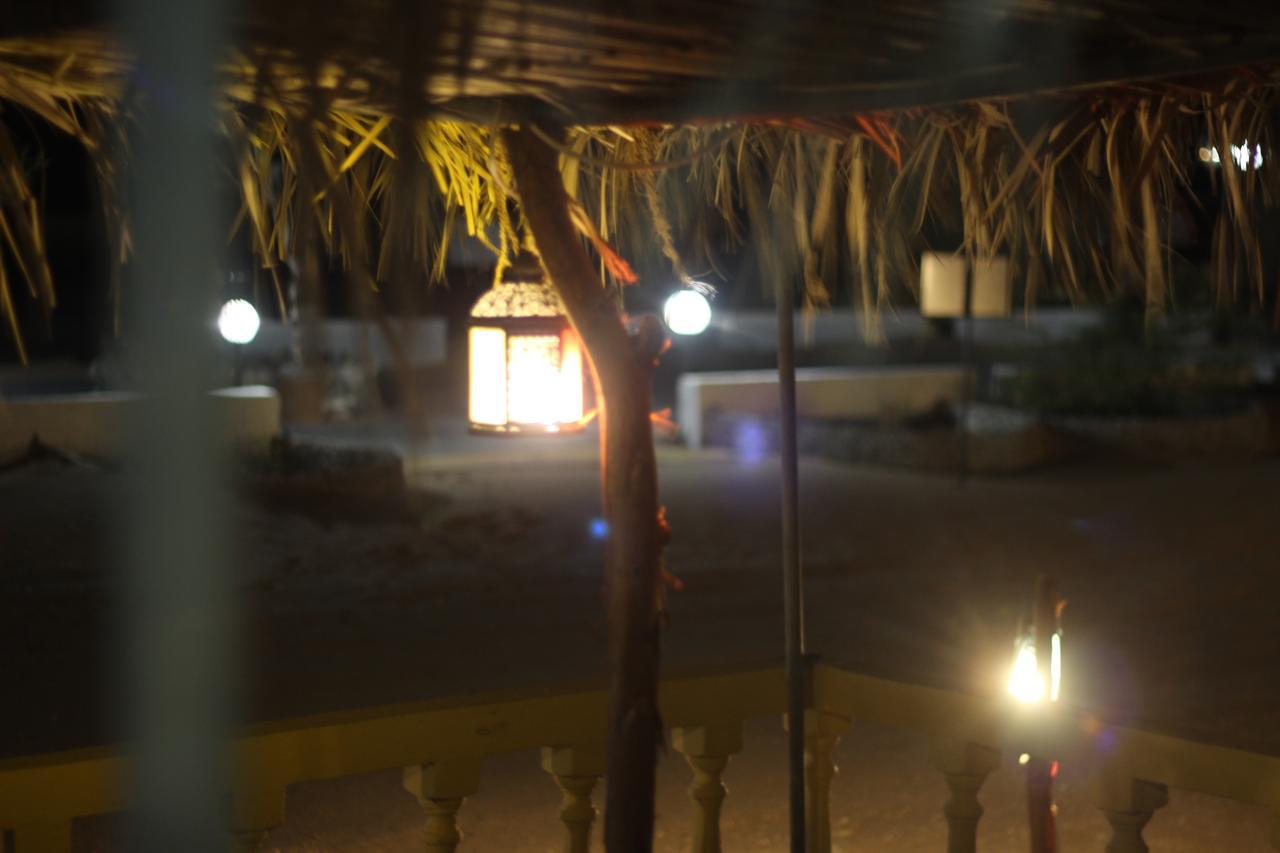 Отель Golden Palm Oasis Fulayj al Masha'ikh Экстерьер фото
