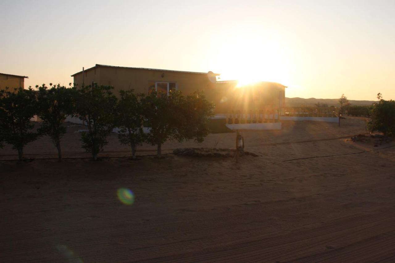 Отель Golden Palm Oasis Fulayj al Masha'ikh Экстерьер фото