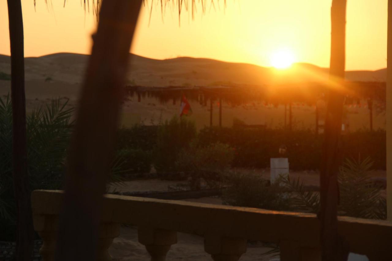 Отель Golden Palm Oasis Fulayj al Masha'ikh Экстерьер фото